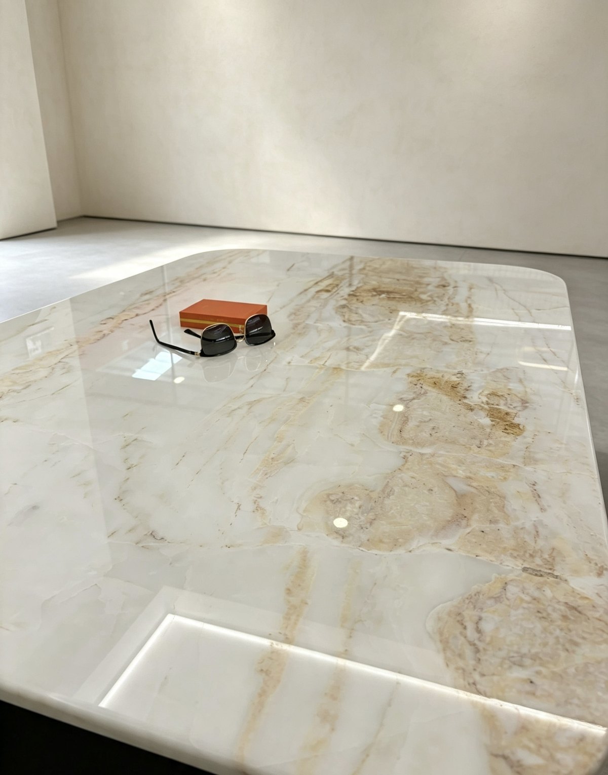 سطح أبيض جينلان
